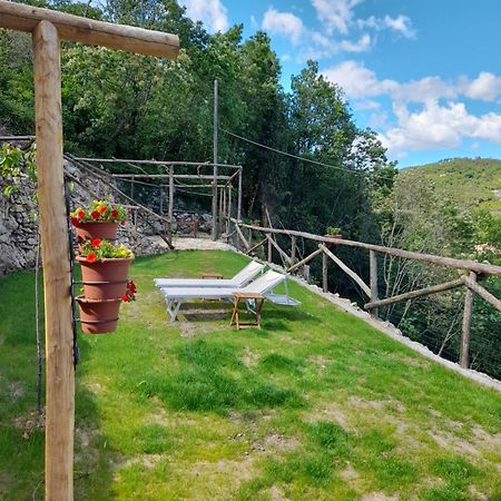 Ca Di Pippo "Volpe" Appartamento Ristrutturato Orco Feglino Exterior foto