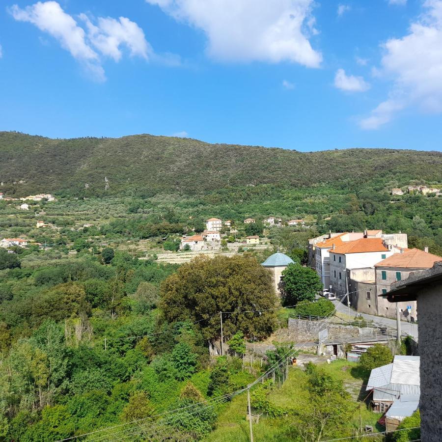 Ca Di Pippo "Volpe" Appartamento Ristrutturato Orco Feglino Exterior foto